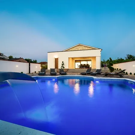 Villa Mery *